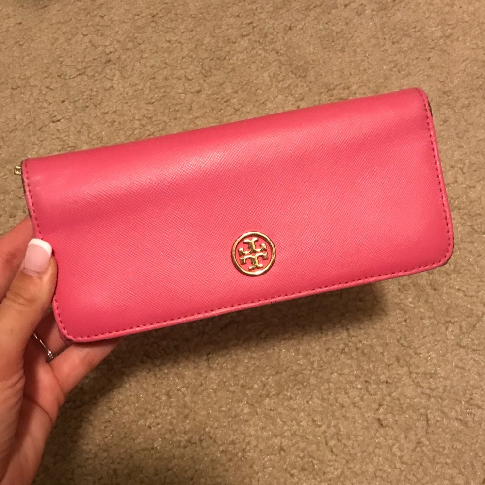 *ONE DAY SALE* TORY BURCH WALLET